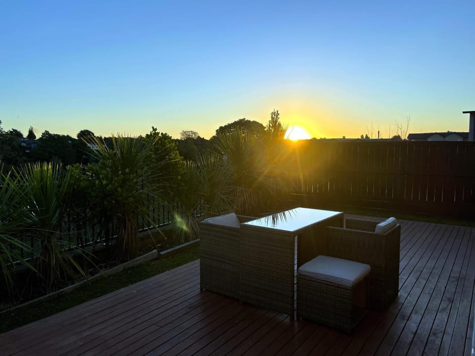 Balcony/Terrace, River view