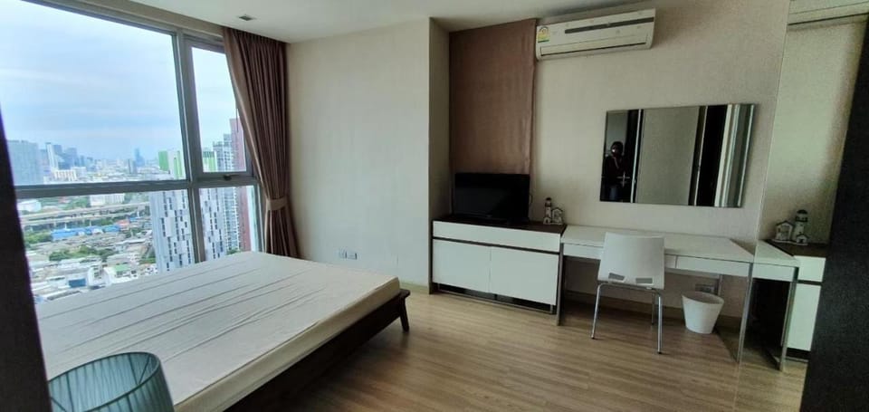 Sky Walk Condo Spacious 2BR Near BTS Phra Khanong Apartment in Bangkok