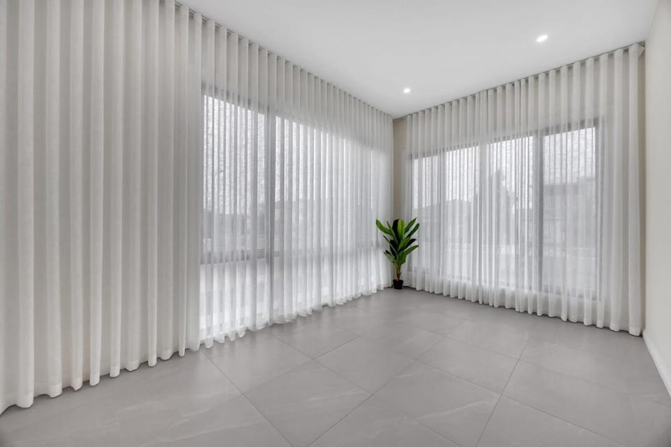 Modern Luxury Escape Perfect for Groups & Families Villa in Greenvale