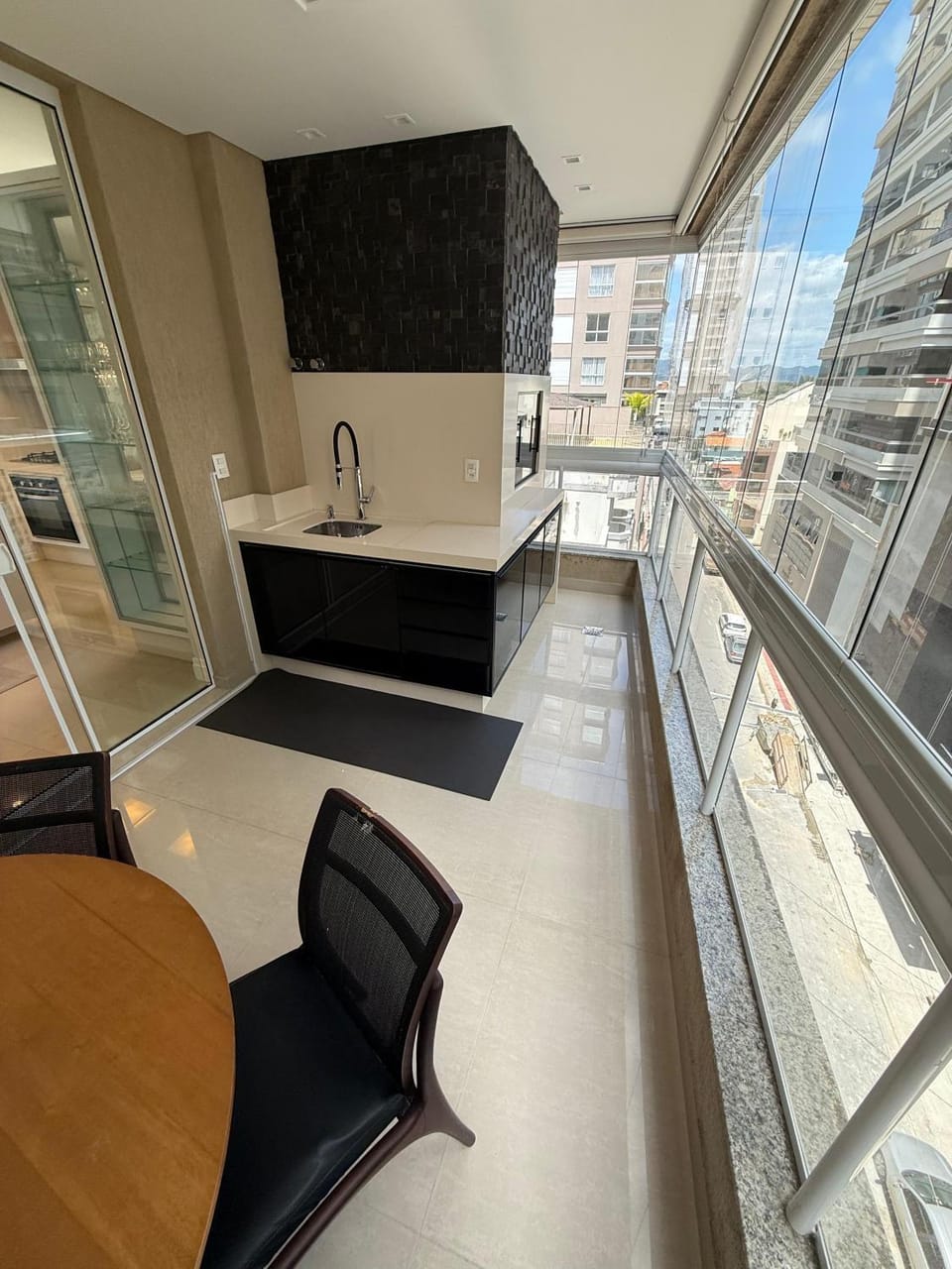 Apartamento rua 315 com 3 suítes próximo ao Píer Apartment in Porto Belo
