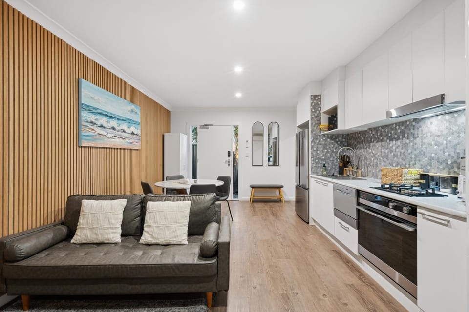 Belle Escapes - Sand & Serenity House in Adelaide