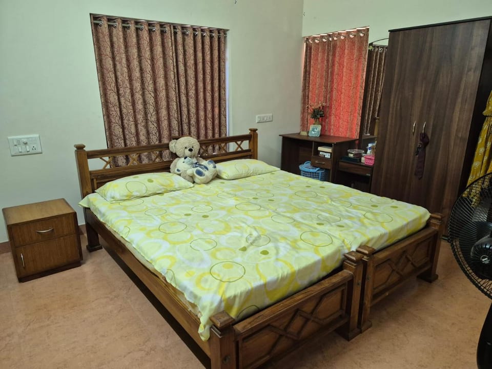 Eka B&B Bed and Breakfast in Thiruvananthapuram