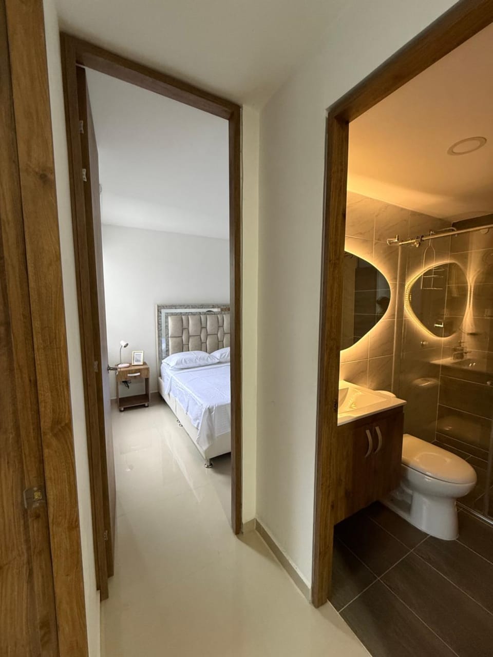 Bathroom, Photo of the whole room, Bedroom