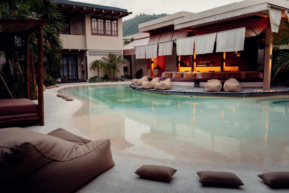 Property building, Restaurant/places to eat, Swimming pool
