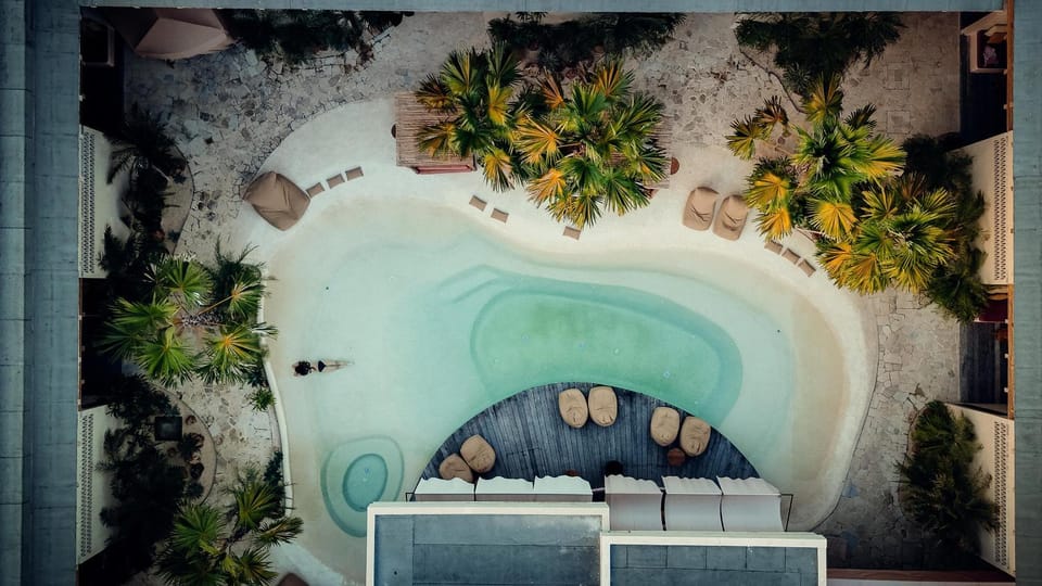 Property building, Swimming pool