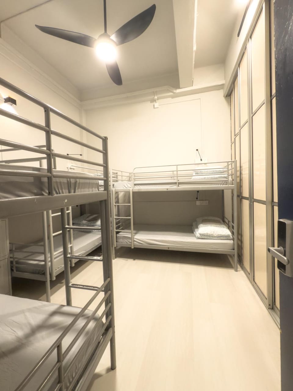 Photo of the whole room, Bedroom, bunk bed