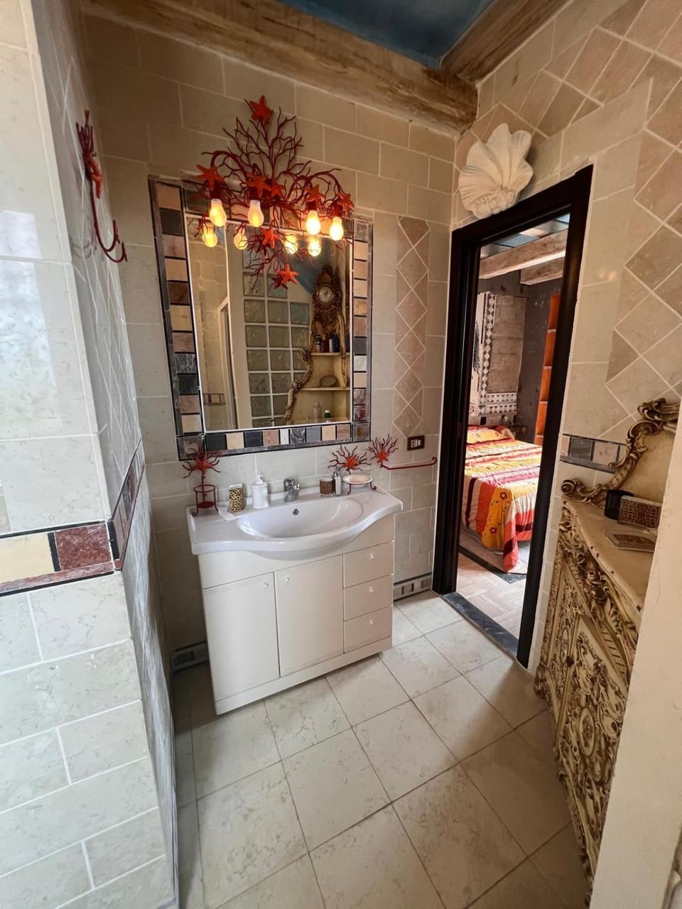 Wonderful sunset beach house! House in Torvaianica