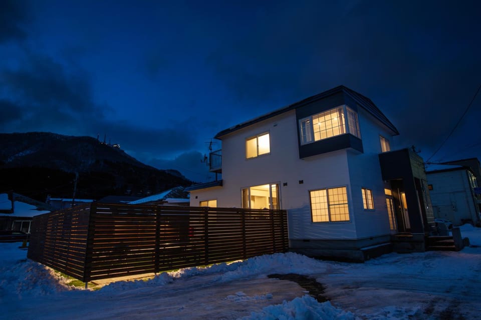 Property building, Night