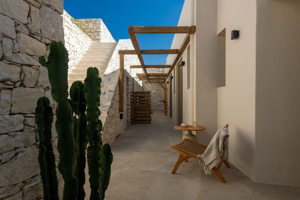 Shower, Patio, Fitness centre/facilities, Seating area