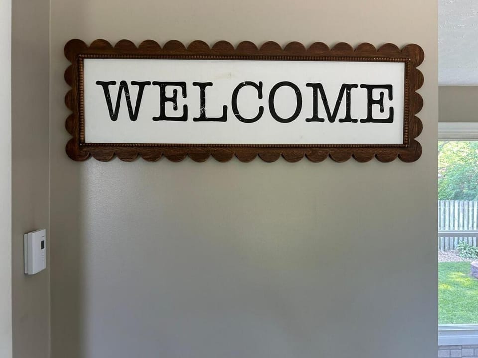 Charming House, just a short walk to downtown House in Vermilion