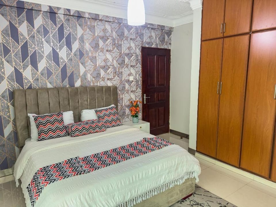 Elite properties House in Kampala