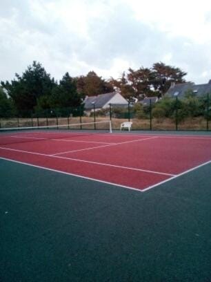 Tennis court