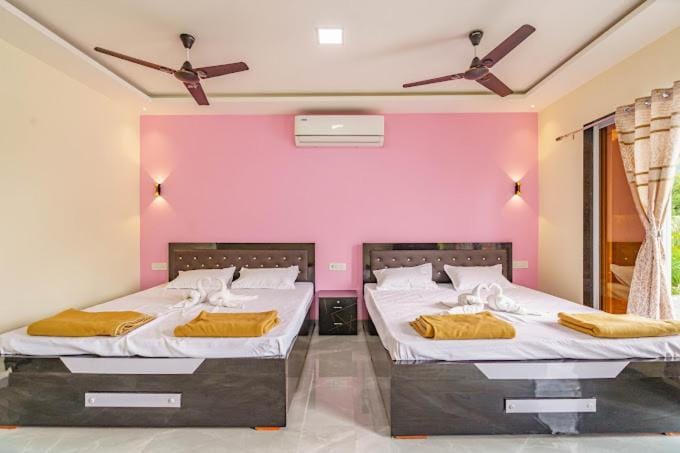 Mihir Farm Villa in Maharashtra