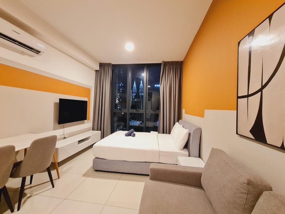 Bed, Photo of the whole room