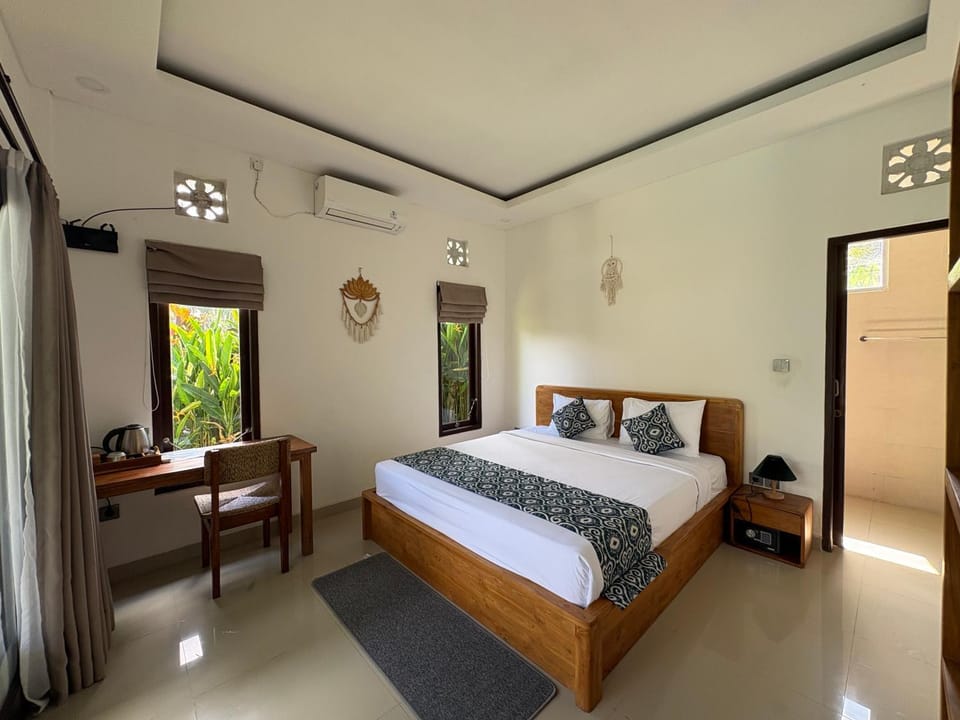 Bed, Bedroom, air conditioner