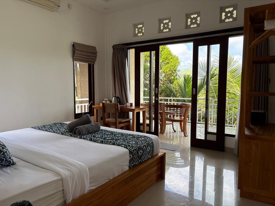 Bed, View (from property/room), Balcony/Terrace, Bedroom, air conditioner