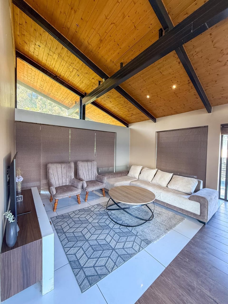 Modern 2 bedroom Villa Villa in Uttarakhand