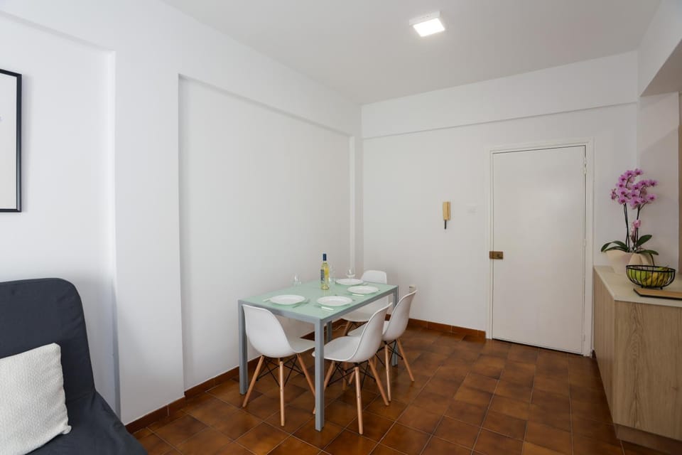 Palmove Makenzy Charming 1Bed Apt Apartment in Larnaca