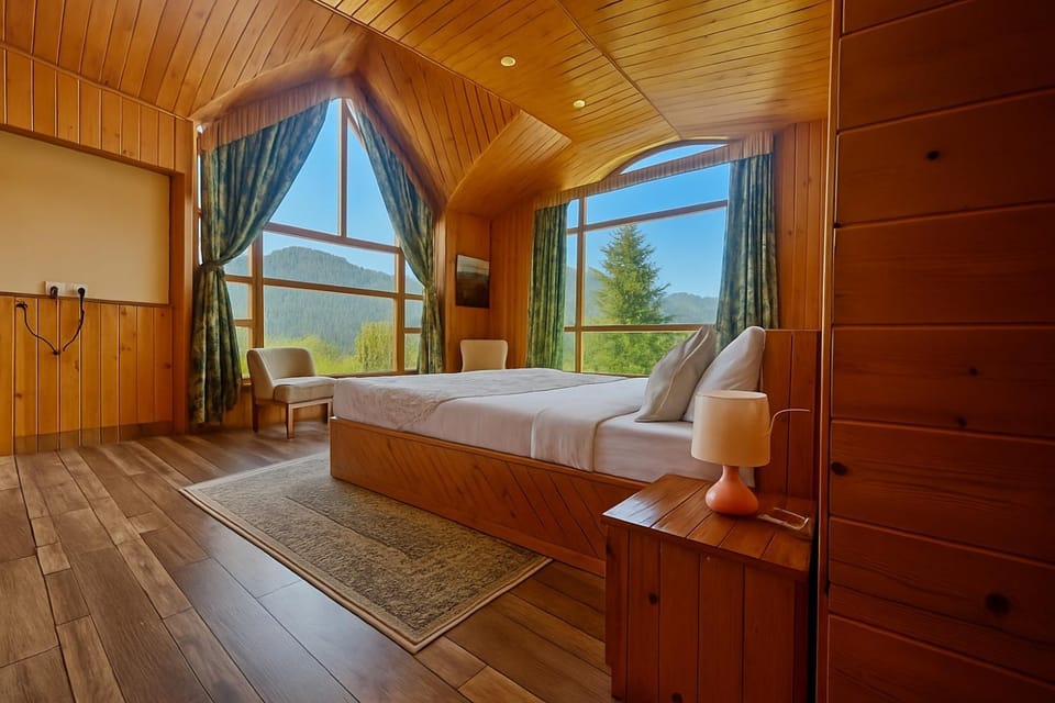 Shree Ram Cottage, Manali - 1,2,3 Bedroom Luxury Cottage Available Hotel in Manali