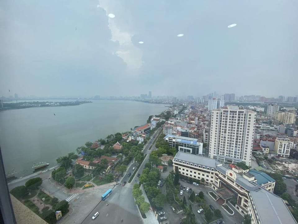 Property building, Day, Neighbourhood, Bird's eye view, City view, Location