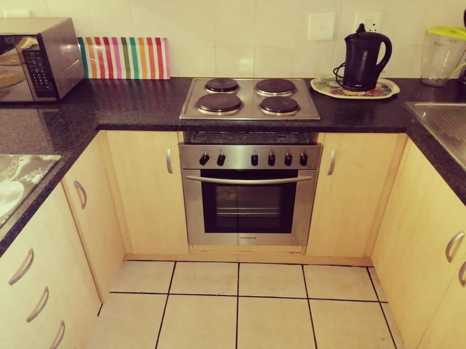 Cosy 1 Bedroom Apartment Apartment in Sandton