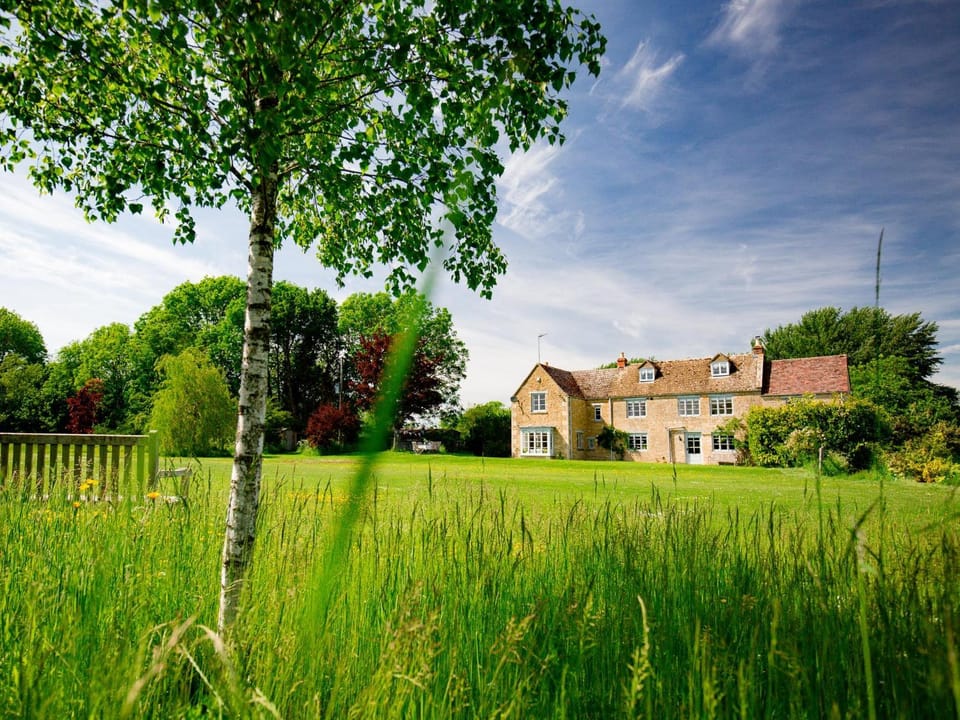 Property building, Garden, Garden view