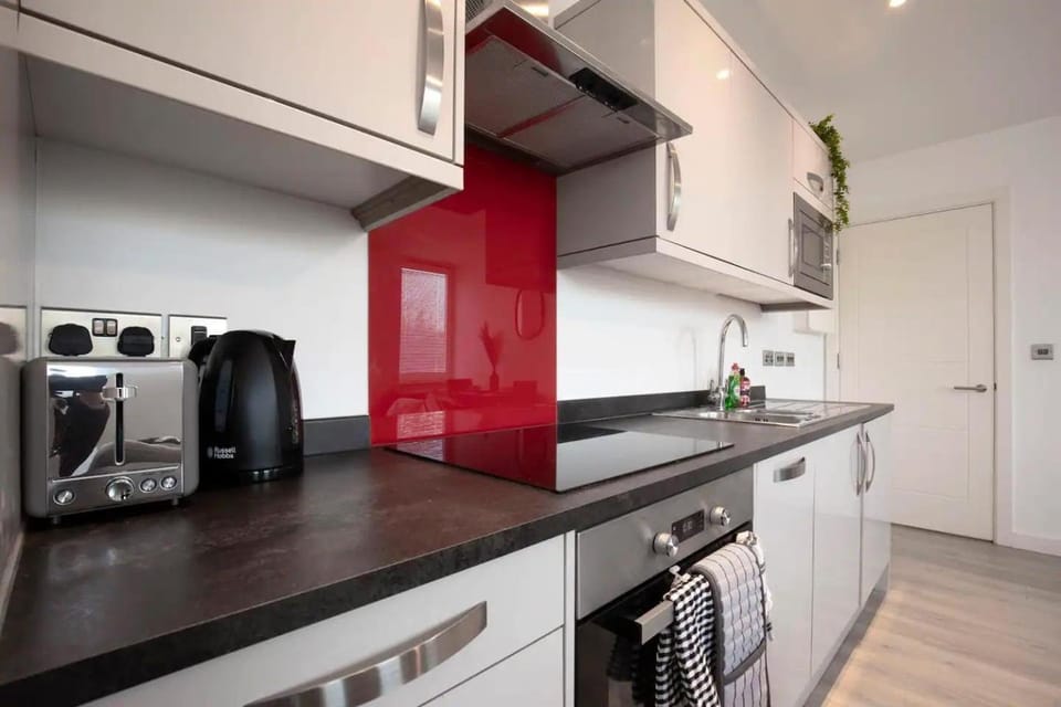 Charming Two-Bedroom Home in Historic Gloucester Apartment in Gloucester