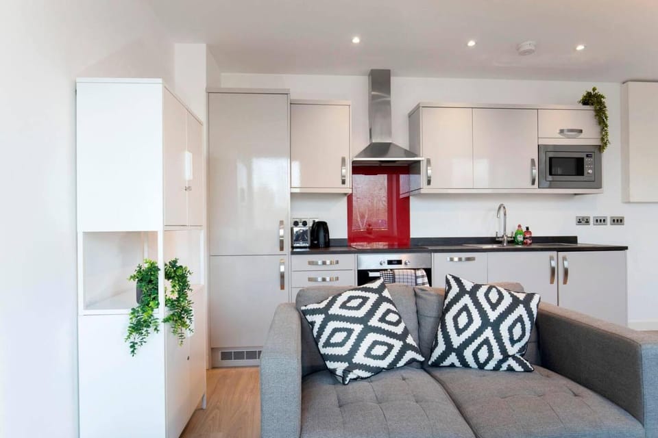 Charming Two-Bedroom Home in Historic Gloucester Apartment in Gloucester