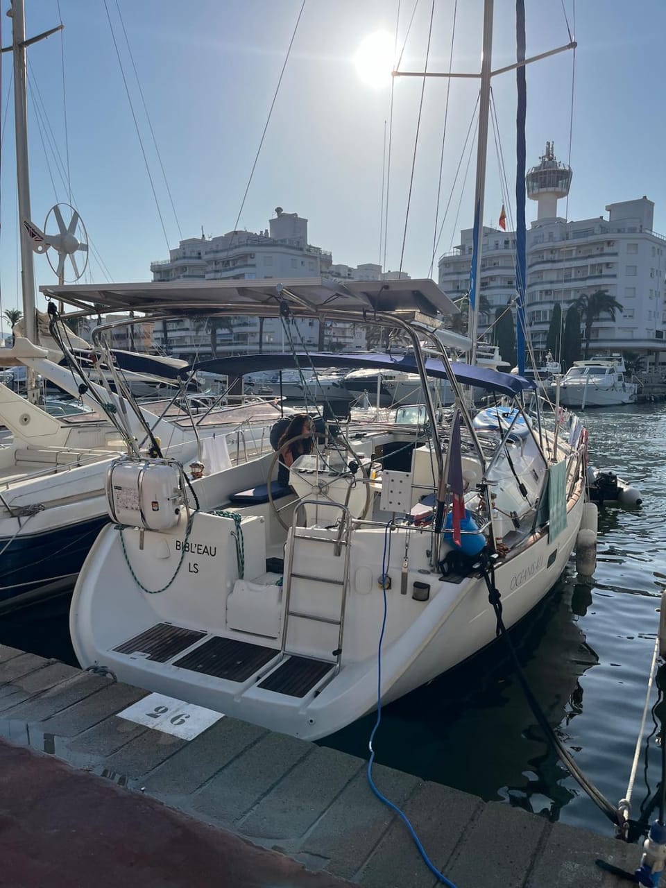 Charming night in a 12 m sailboat Docked boat in Canet-en-Roussillon