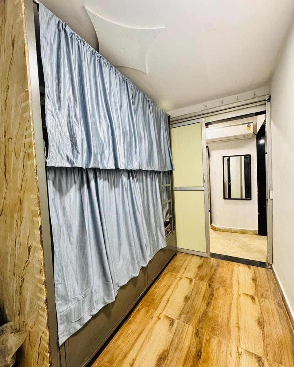 Bed, bunk bed