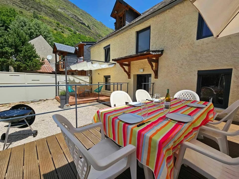 Spacieuse maison de vacances près d'Aragnouet avec jardin House in Saint-Lary-Soulan