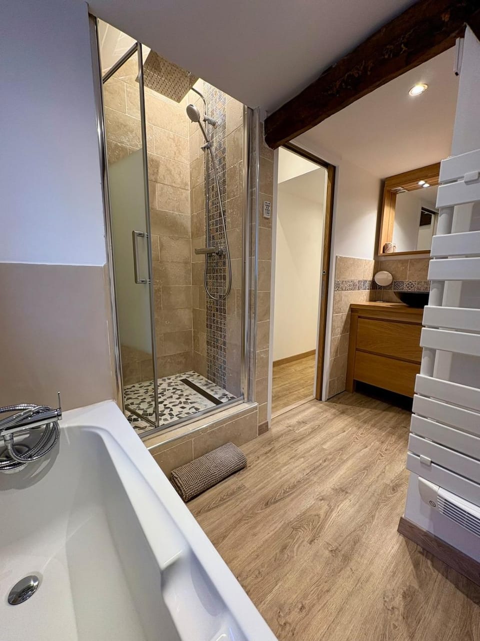 Shower, Bathroom, Bath, towels