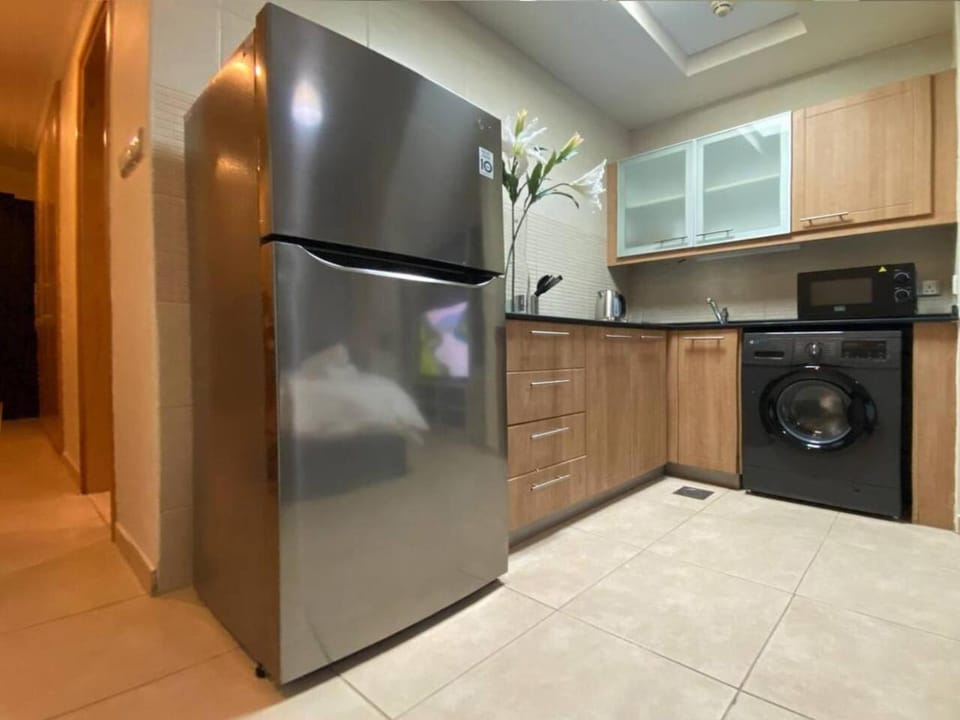 Enjoy Studio in Dubai Marina - Partial Marina View Apartment in Dubai