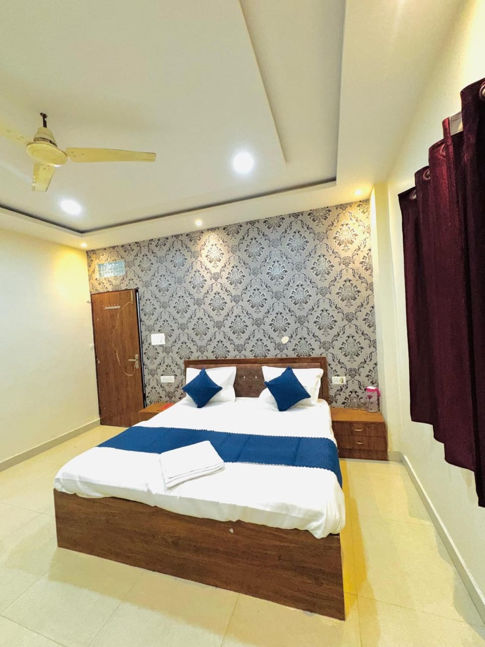 Hotel JMK I Luxury Stay I Near Kashi Vishwanath Hotel in Varanasi