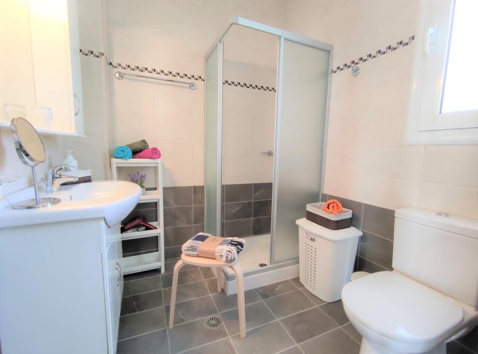 Villa with 2 bedrooms - 2 bathrooms - Private pool - WiFi 350 Mbps Villa in Decentralized Administration of the Aegean