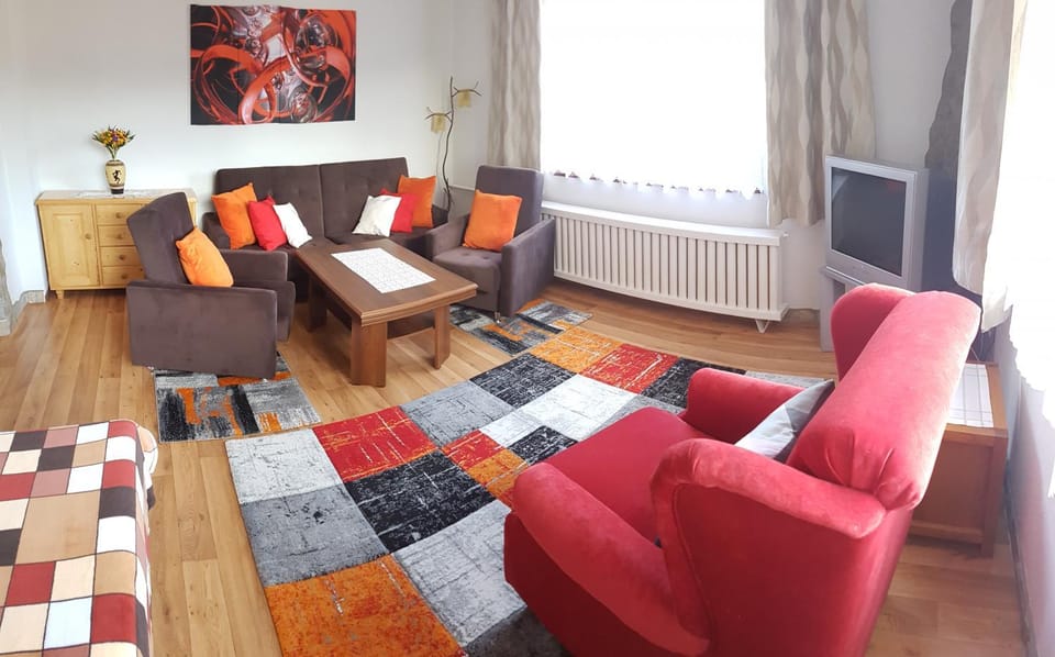 TV and multimedia, Living room