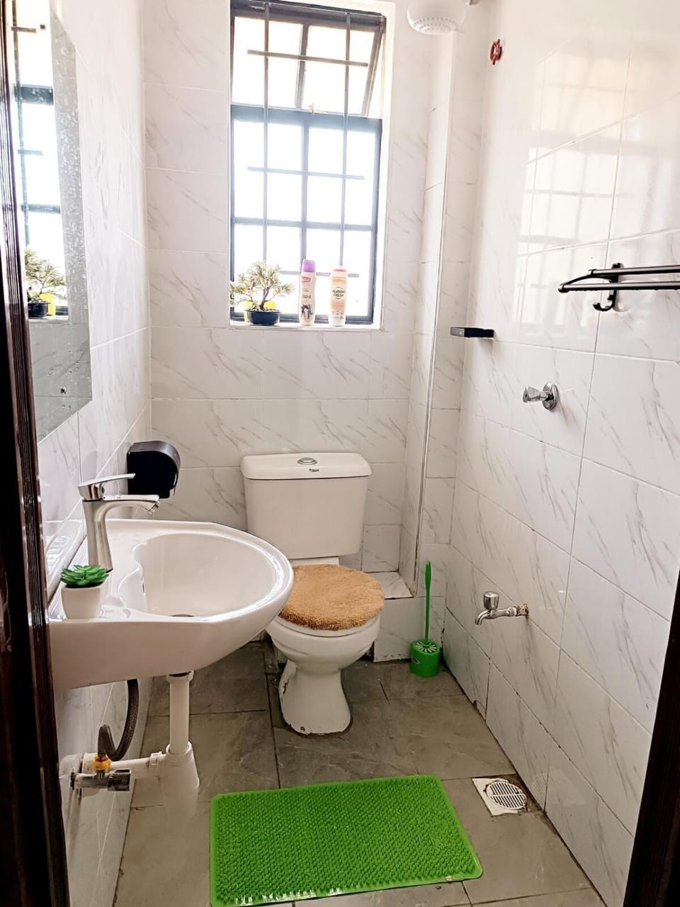 1BR With Office Desk parking & Balcony Apartment in Kenya