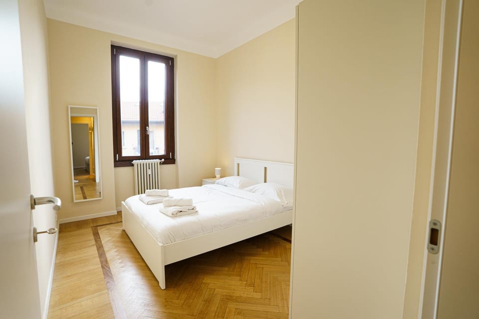 Bed, Photo of the whole room, Bedroom, towels, wardrobe