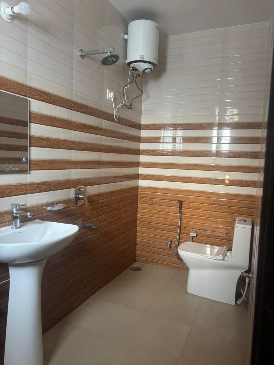 Shri Hari Nikunj Aashram Vrindavan Bed and Breakfast in Uttar Pradesh