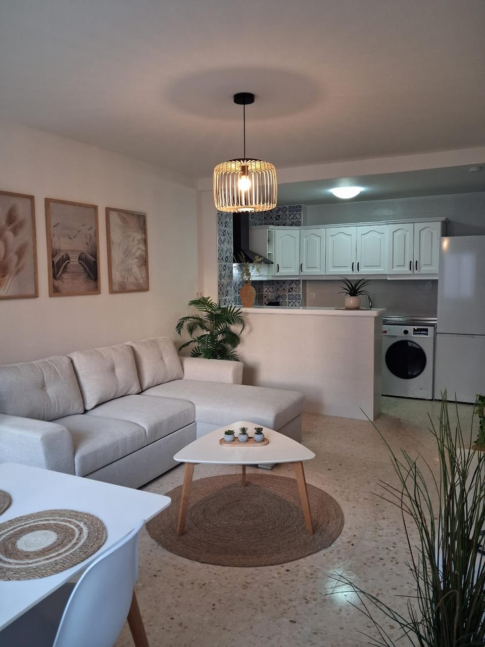 Communal lounge/ TV room, Living room