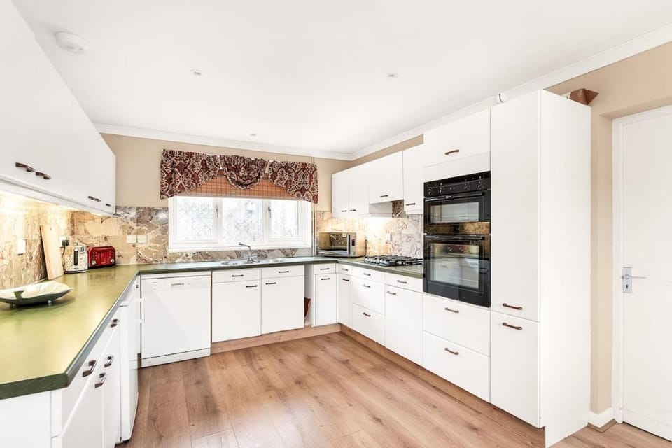 Kitchen or kitchenette, oven, stove