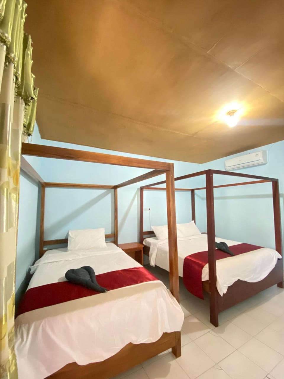 Kurnia family home stay Vacation rental in West Nusa Tenggara, Indonesia