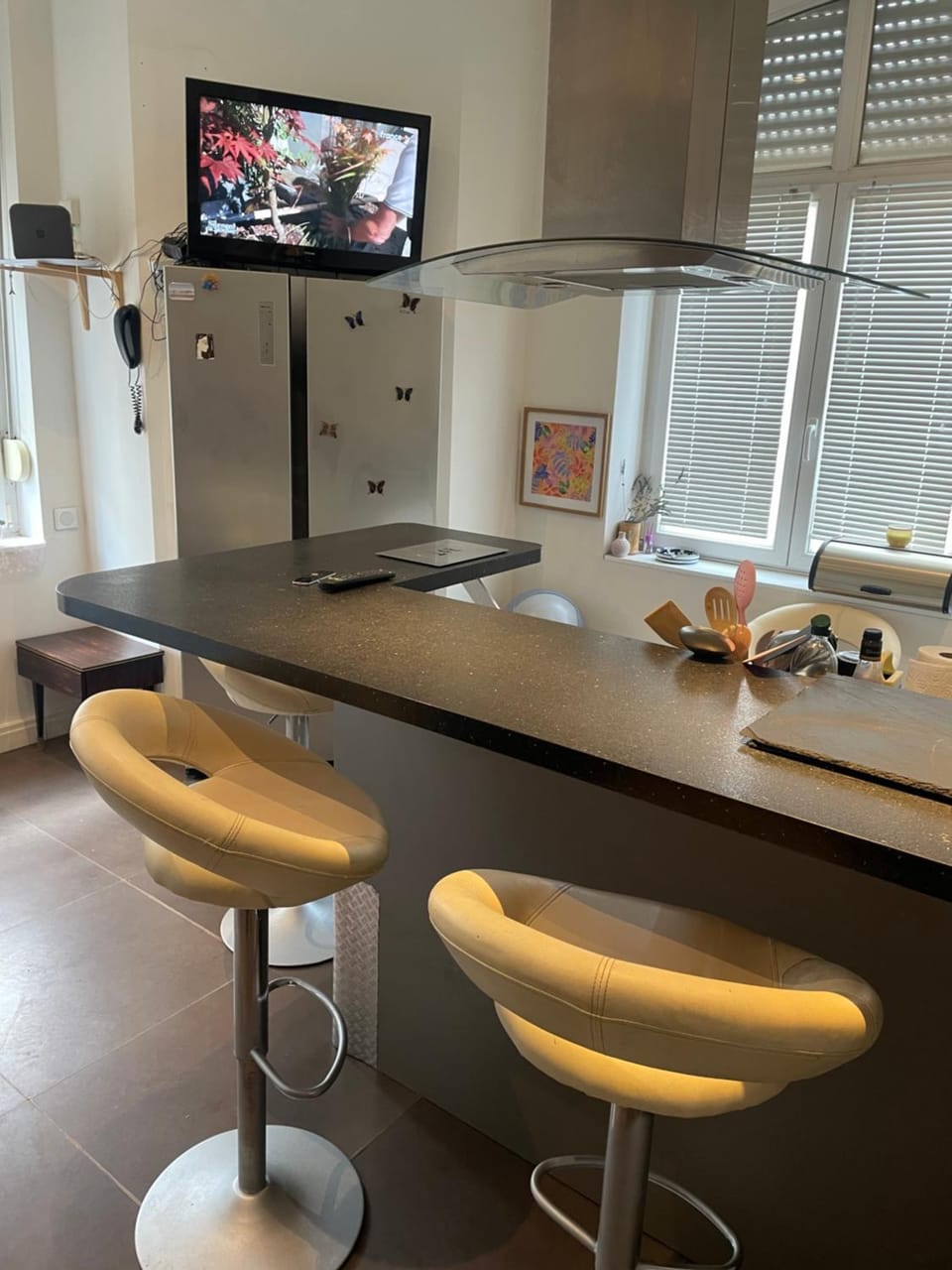 TV and multimedia, Kitchen or kitchenette