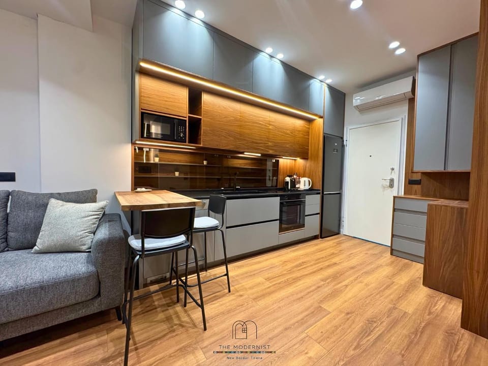 The Modernist New Bazaar Tirana Apartment in Tirana