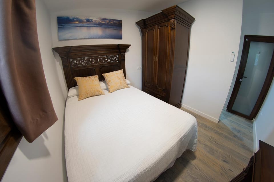 Rastro 24 Rooms Vacation rental in Malaga