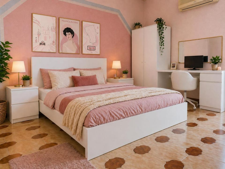 Bed, TV and multimedia, Photo of the whole room, Bedroom, air conditioner