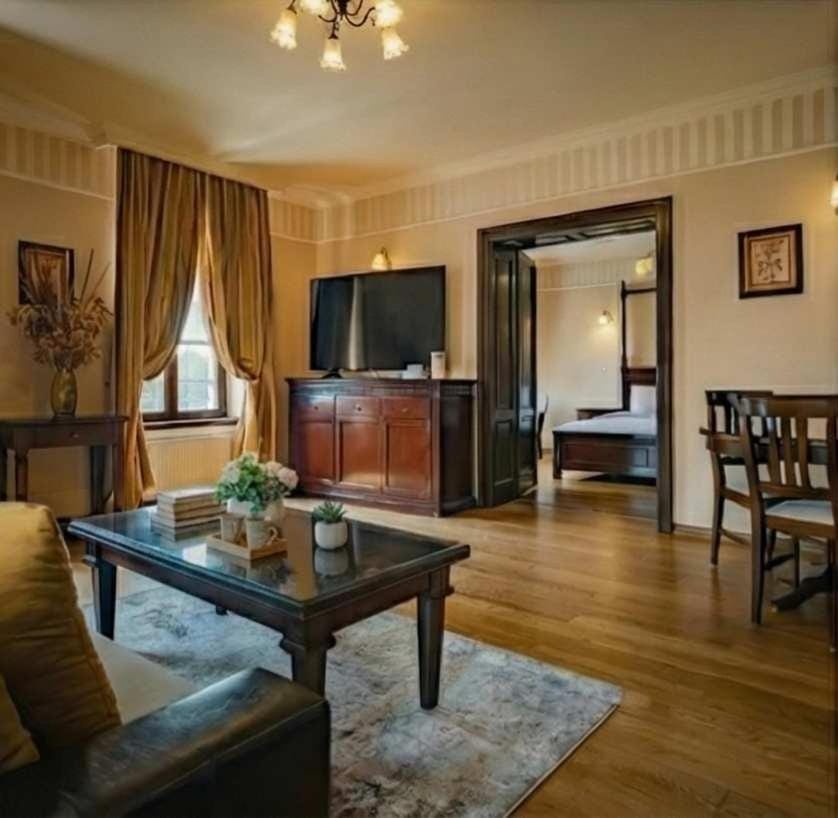 Joy City Stay Sophisticated Style Best Views Apartment in Timisoara