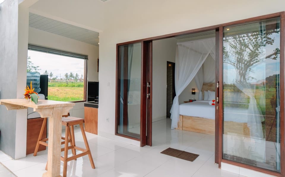 Patio, Bed, Day, View (from property/room), Balcony/Terrace, Dining area