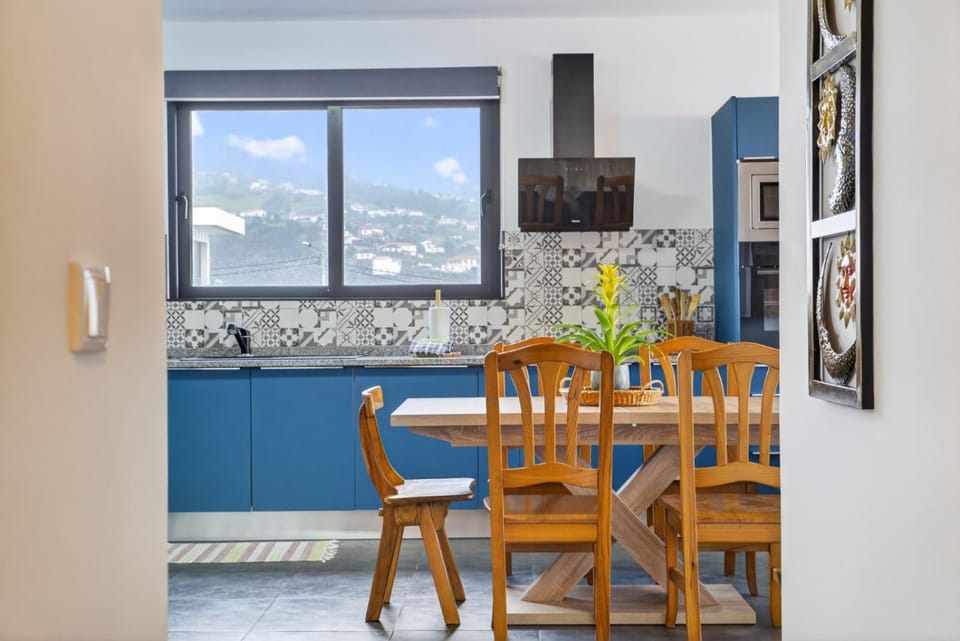Dining area, Breakfast, kitchen
