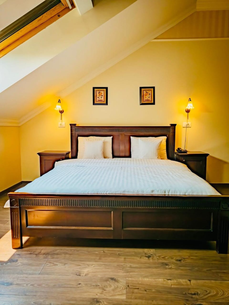 Joy City Stay Studio Crystal Heart Apartment in Timisoara
